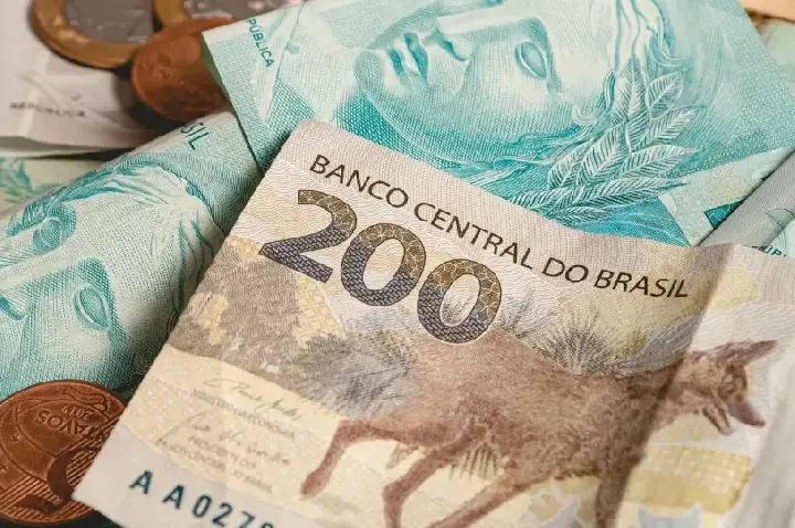 Bancos veem piora do crédito e sinalizam aperto nos empréstimos diante da alta dos calotes