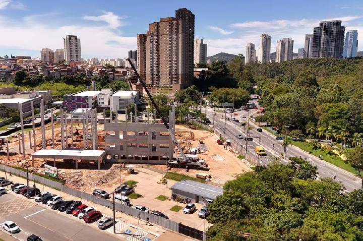 Barueri acelera obras: mais de 25 entregas em 2026 e novos projetos até dezembro