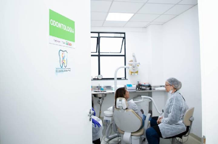 Barueri amplia acesso à saúde bucal com rede completa de prevenção e tratamento