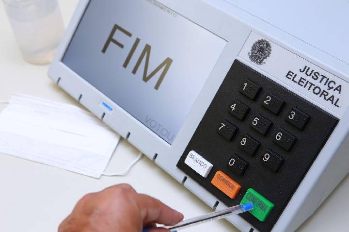 Eleições 2026: AGU orienta agentes públicos sobre condutas proibidas