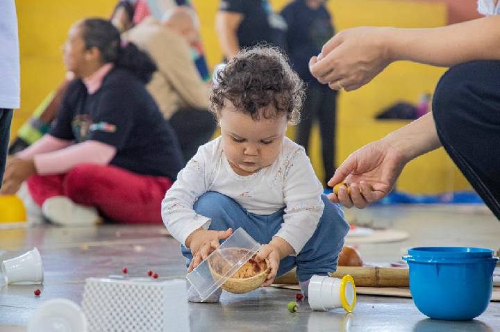 Férias com diversão garantida no Centro de Referência pela Primeira Infância