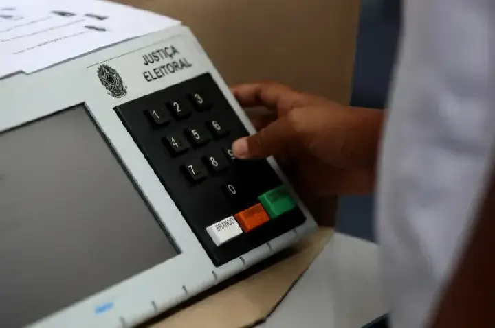 Participação de adolescentes no eleitorado pode atingir pior nível desde 2014, segundo projeção