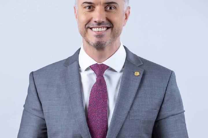 VINICIUS MARCHESE É REELEITO PRESIDENTE DO CONFEA COM A MAIOR VOTAÇÃO DA HISTÓRIA
