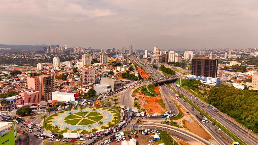 CCR realiza intervenção no Viaduto Ottone Rusalen em Barueri: Semurb orienta motoristas sobre mudanças no tráfego