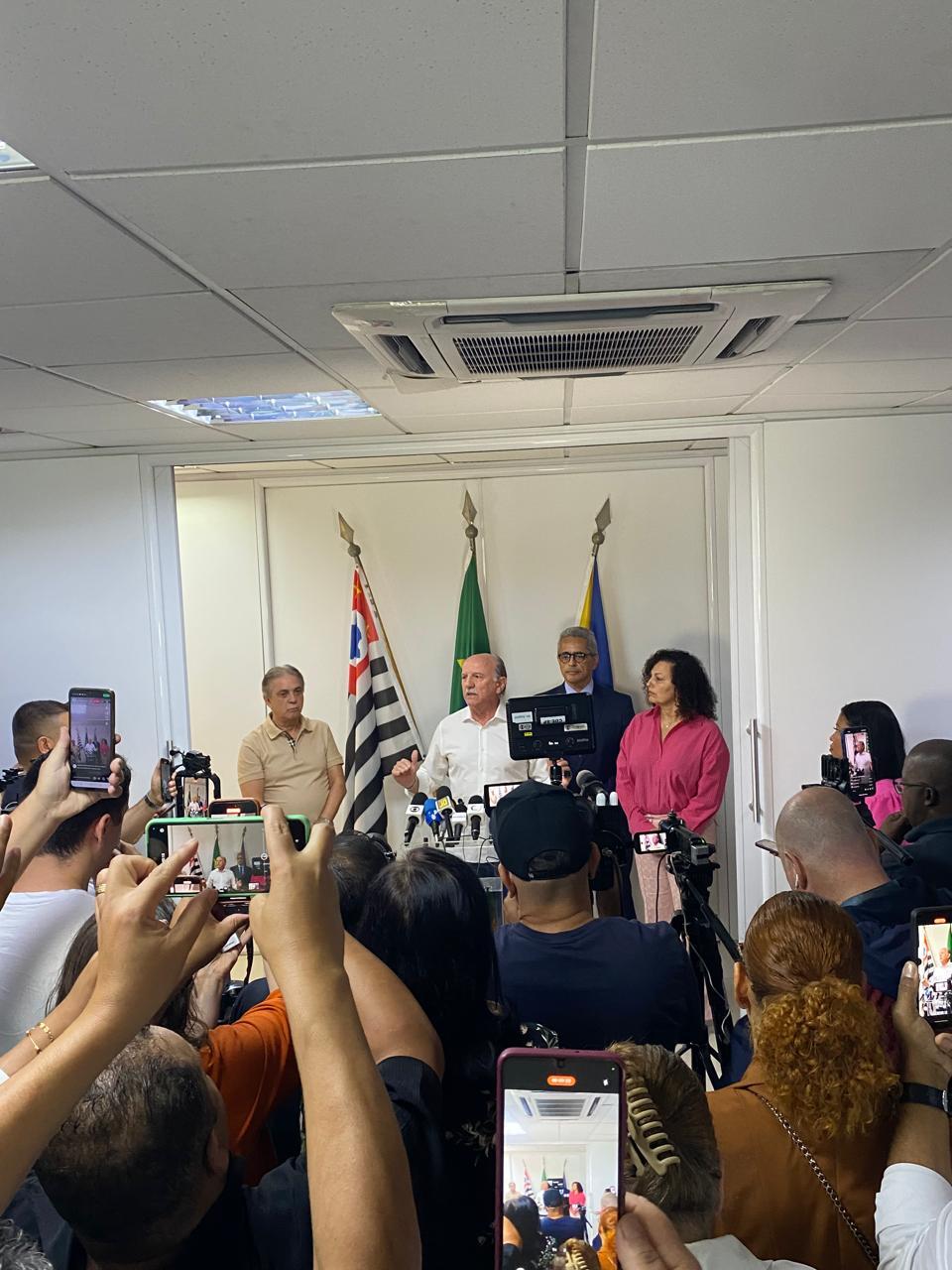 Em entrevista coletiva Beto Piteri afirma que a vontade do povo deve prevalecer e diz confiar na justiça