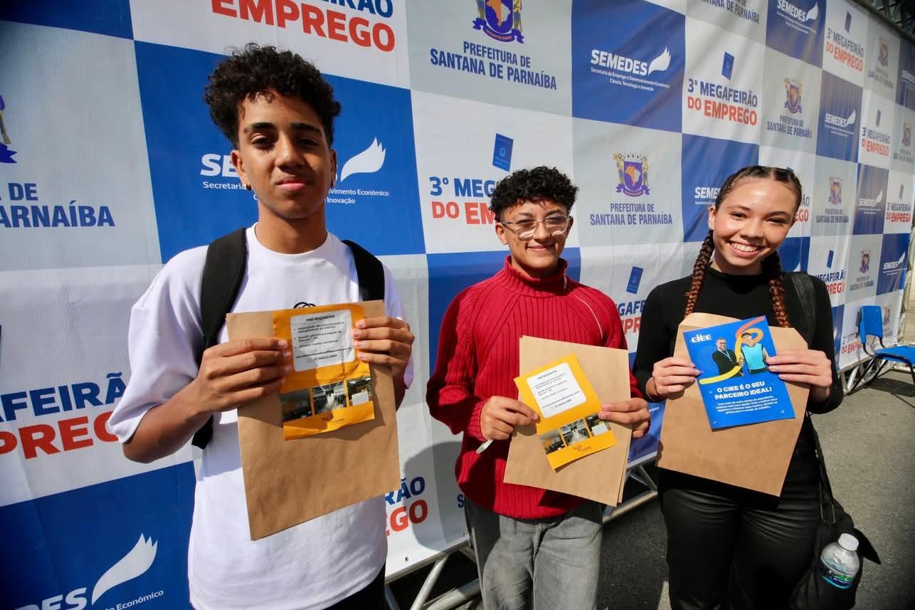 3º Megafeirão do Emprego reúne mais de 7 mil participantes na Arena de Esportes – Oportunidades de trabalho em destaque