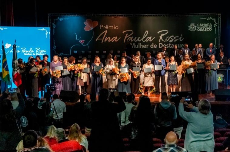 Sessão Solene entrega Prêmio Ana Paula Rossi – Mulher de Destaque a 21 osasquenses