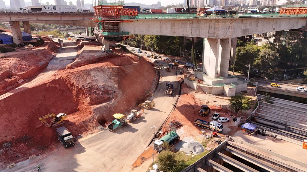 Nova intervenção viária altera trânsito na Av. Tancredo Neves a partir de hoje 23 de julho