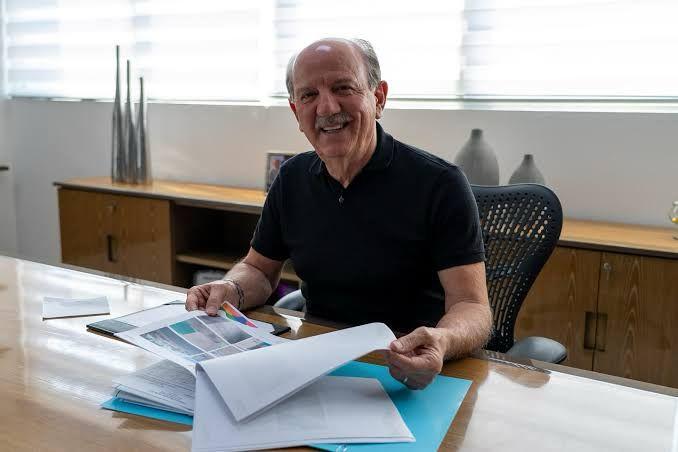 “Vamos fazer o maior investimento na educação do Estado de São Paulo, reformando 15 escolas e fazendo a reconstrução total de mais 5”. Disse o Prefeito de Barueri, Beto Piteri!