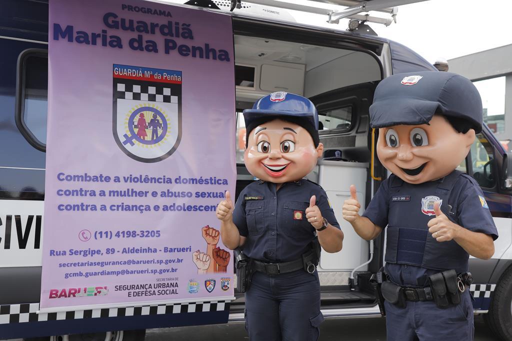 Guardiã Maria da Penha promove ação de conscientização no Agosto Lilás em Barueri