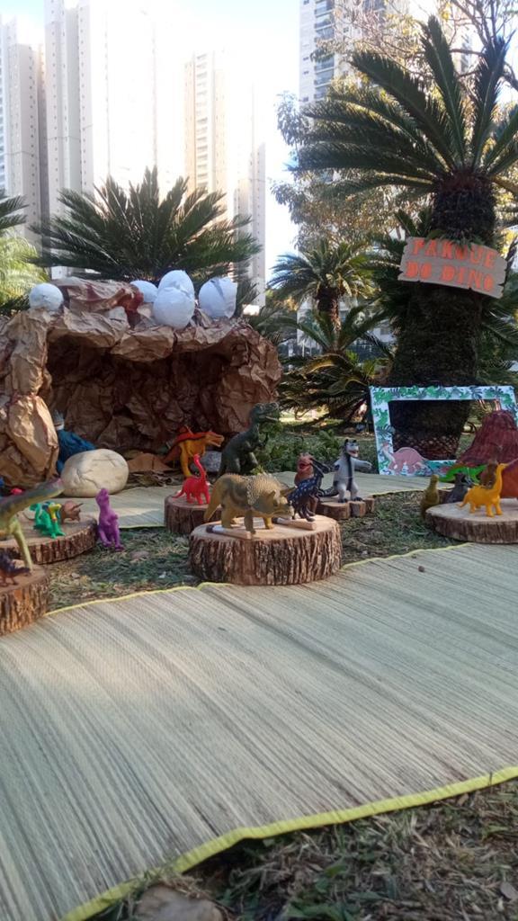 Parque Municipal Dom José vira palco para a imaginação infantil no “Parque dos Dinossauros”