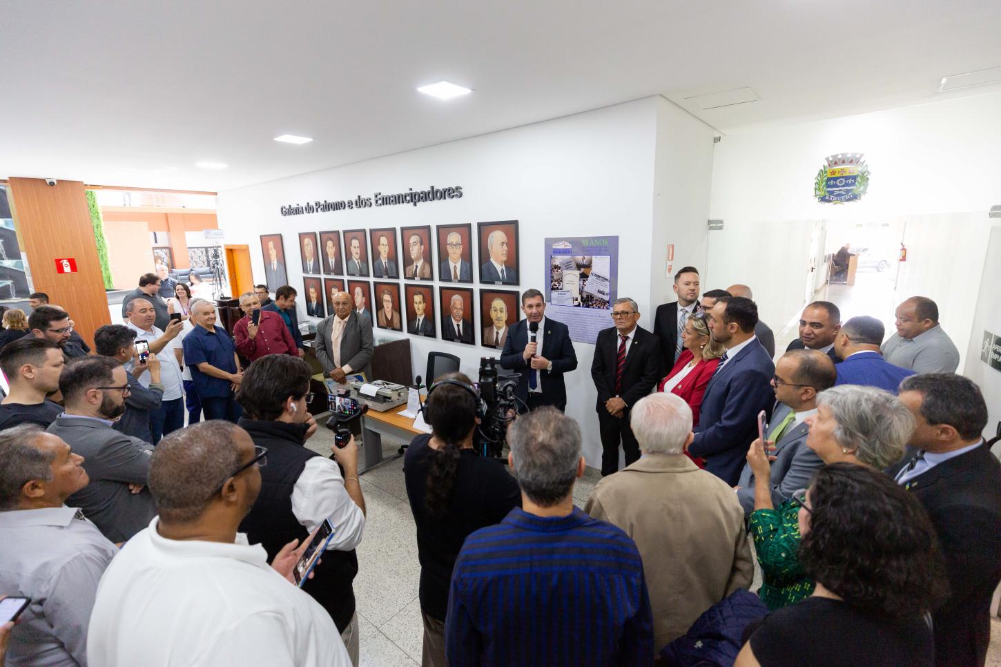 Exposição na Câmara retrata promulgação da Lei Orgânica