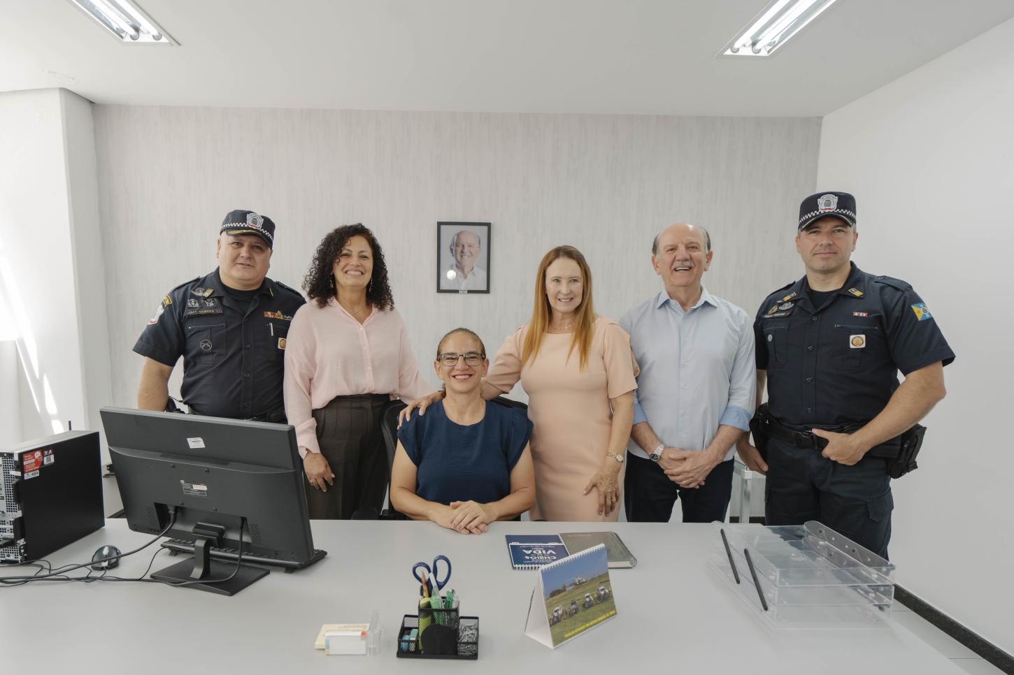 Prefeito Beto Piteri apresenta médica e Coronel PM como as duas novas secretárias municipais de Barueri