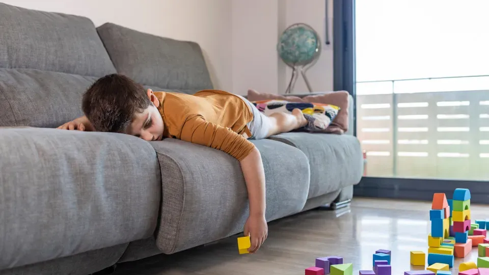 Psicólogos revelam regra emocional que os pais se esquecem de ensinar