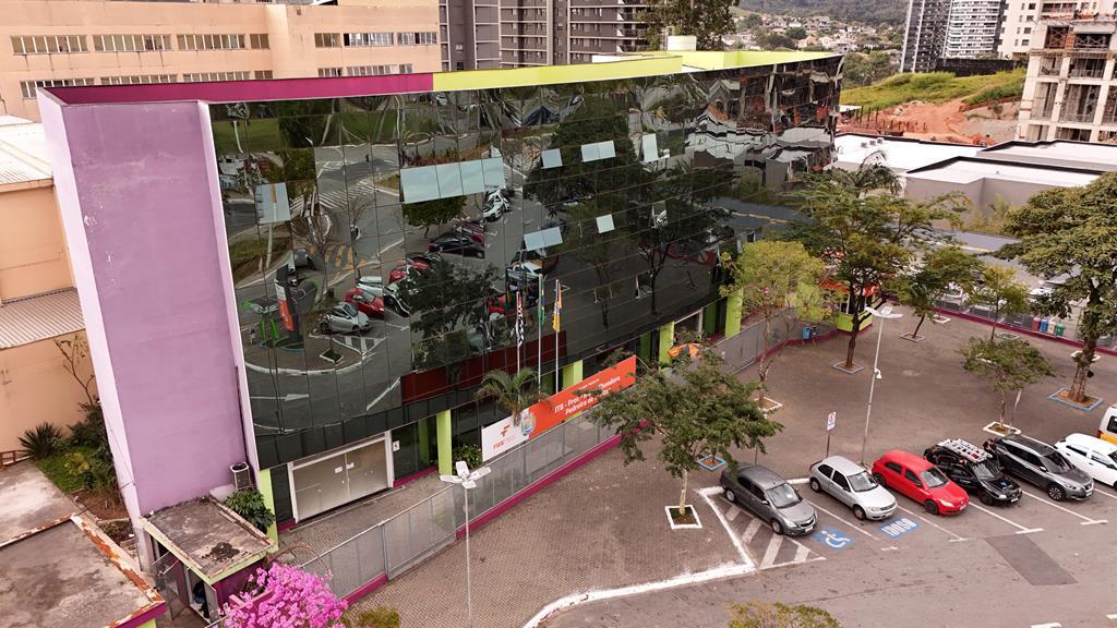Prefeitura reforma a Fundação Instituto de Educação de Barueri de Alphaville